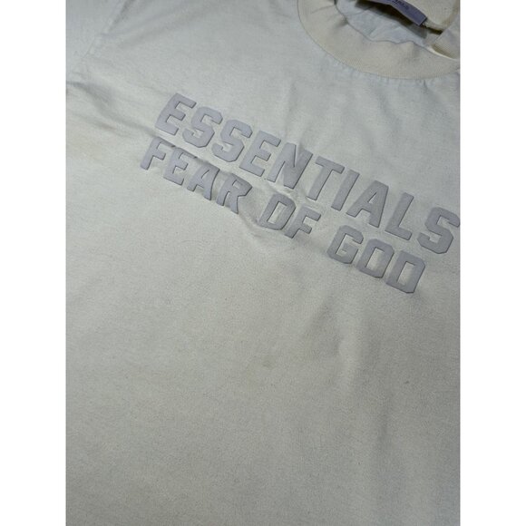 Essentials FEAR of GOD  T-Shirt  Size 12 / L - Picture 4 of 6